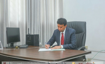 Professor Jeewantha Premaratne Assumed Duties as the Dean of the Faculty of Science