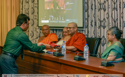 Department of Pali and Buddhist Studies Honors Emeritus Professor Thilak Kariyawasam with Felicitation Ceremony